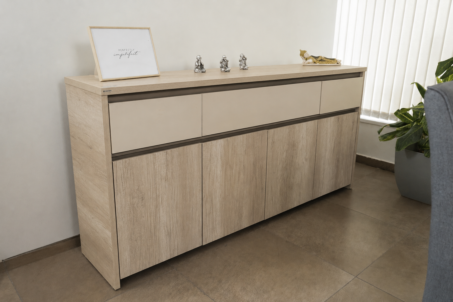 Bahiut Cómoda Volentiera Lumen Melamina (3 Cajones + 4 Puertas)