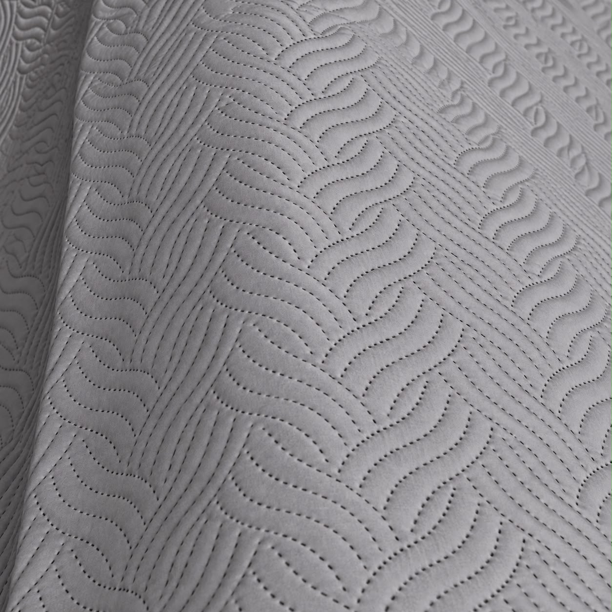 Cubrecama Panamá T&T 100% Microfibra Con Fundas Matelaseado - Imagen 9